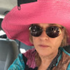 Meet your Posher, Janet